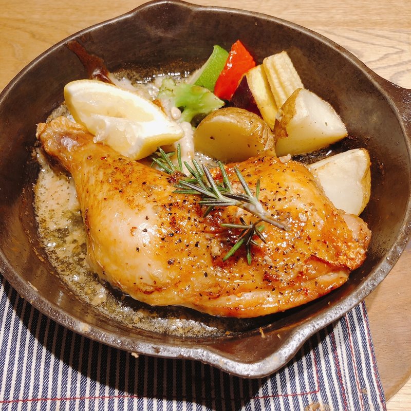 名物ローストチキン(BARBARA GOOD BEER RESTAURANT)