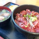 本マグロ丼(家庭料理 大助)