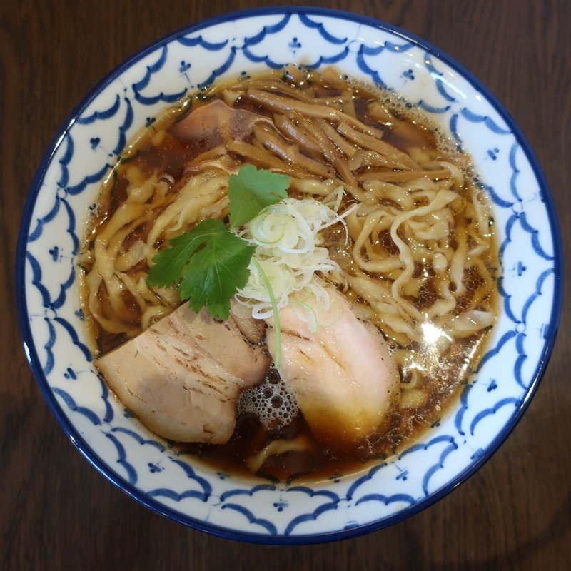 比内地鶏の煮干らぁめん(千葉房総 麺のマルタイ)