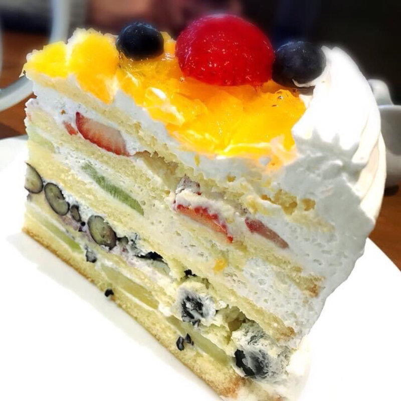 フレッシュフルーツケーキ(HARBS ルミネ有楽町店)