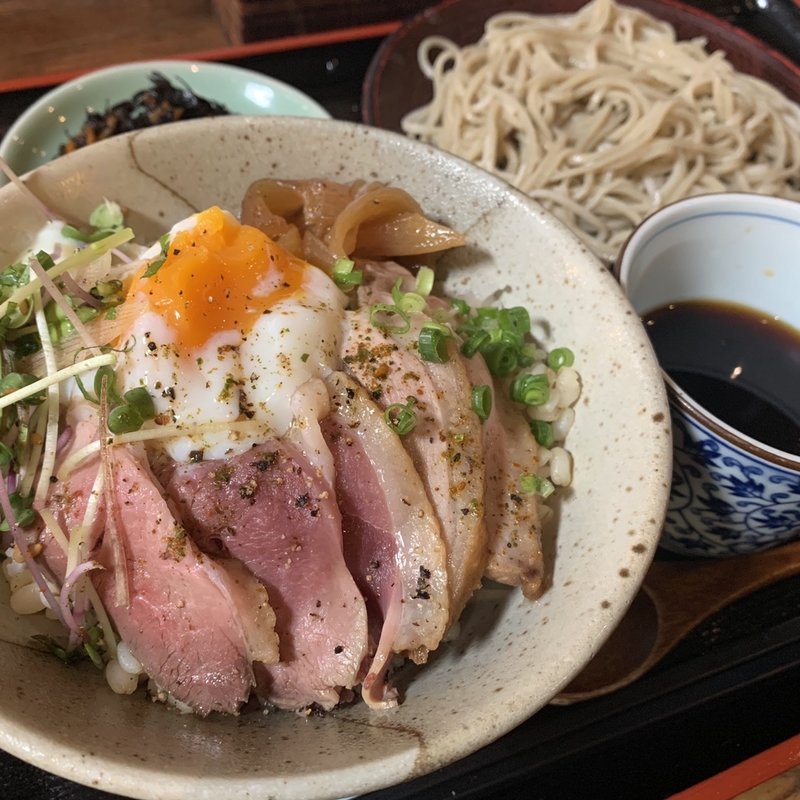 鴨ロース(炭と蕎麦と酒 今なら)