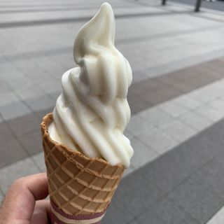和梨ミックスソフトクリーム(旅のイロドリカフェ )