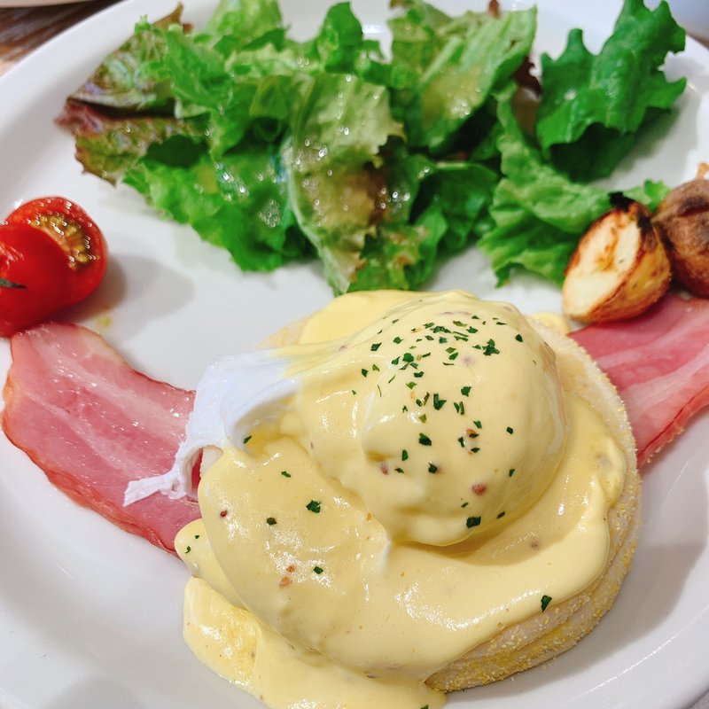 エッグベネディクト(MELLOW BROWN COFFEE さいたま新都心店)