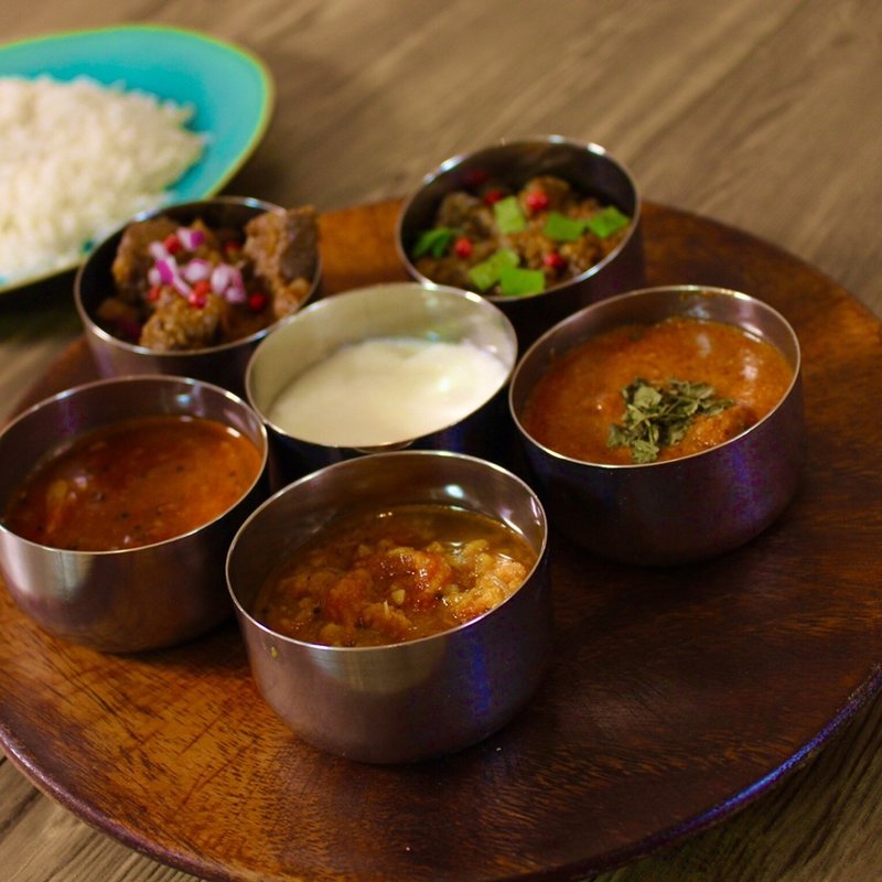 ミールスセット(間借りカレー屋HIGH)