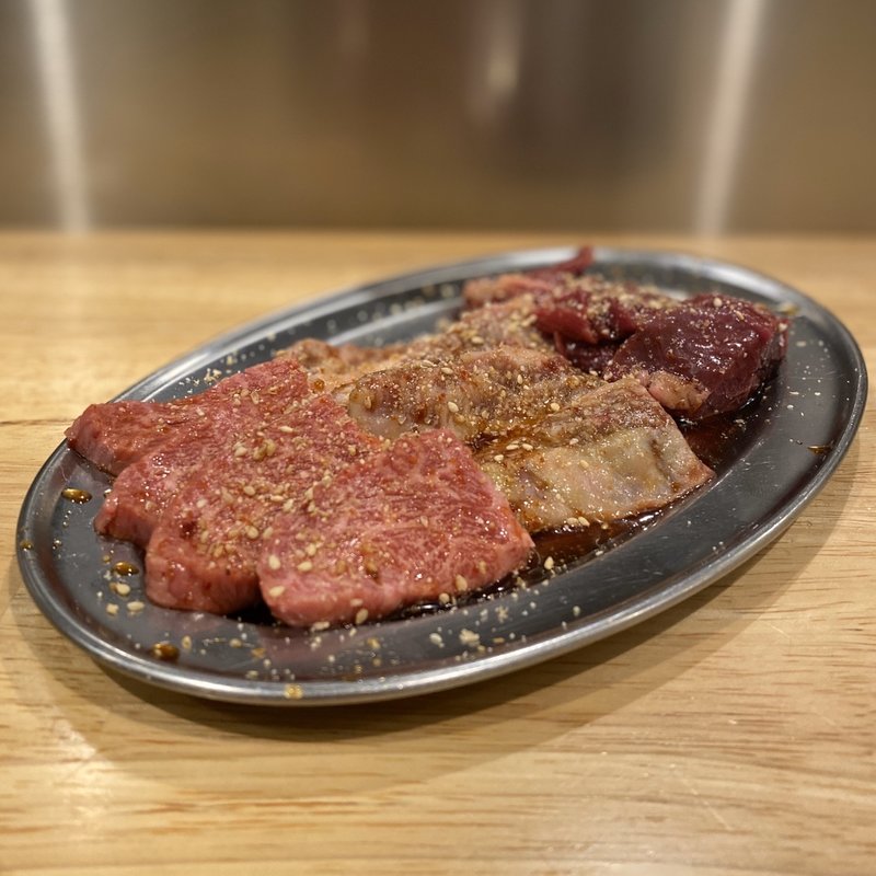 オススメ盛り(カルビ、スジカルビ、ハラミ)(スミヨシベース)