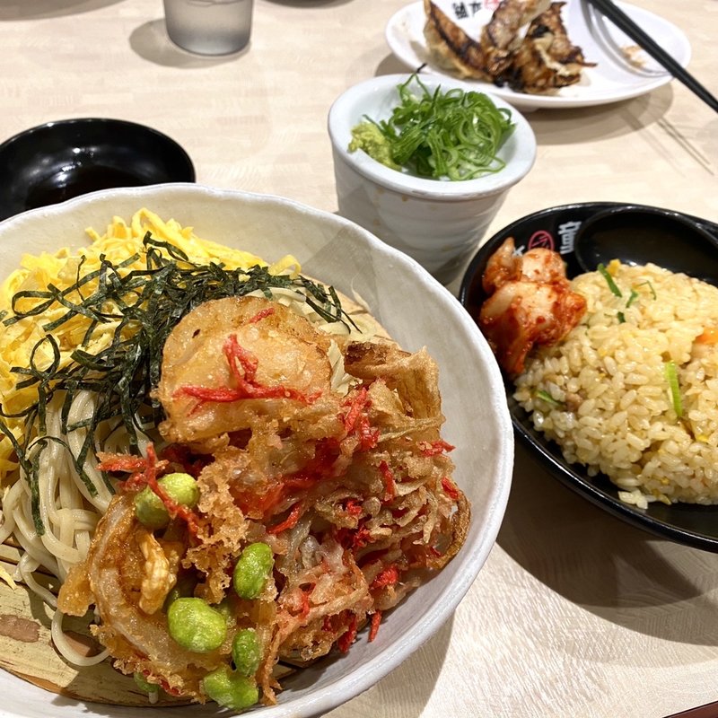 冷やしざる麺(河童ラーメン本舗 守口店)