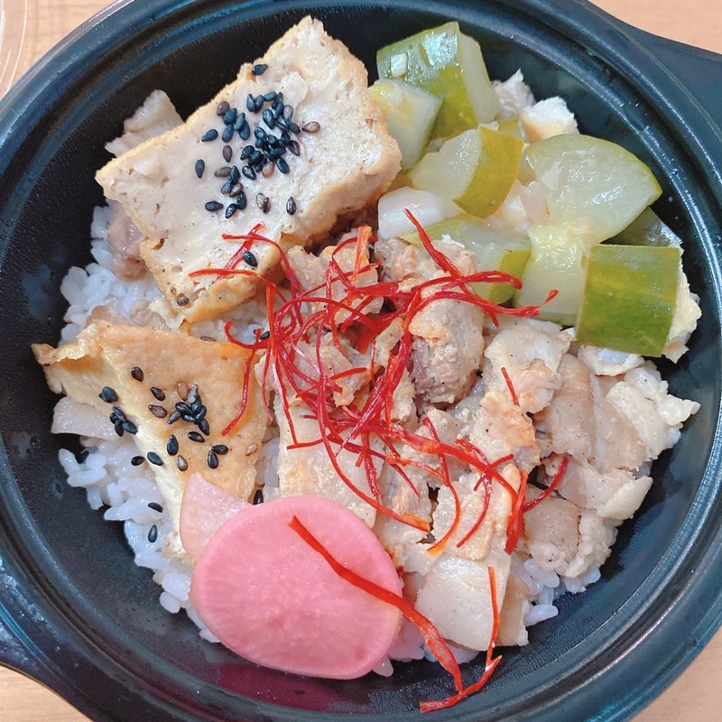 ルーロー飯(小宇宙食堂)