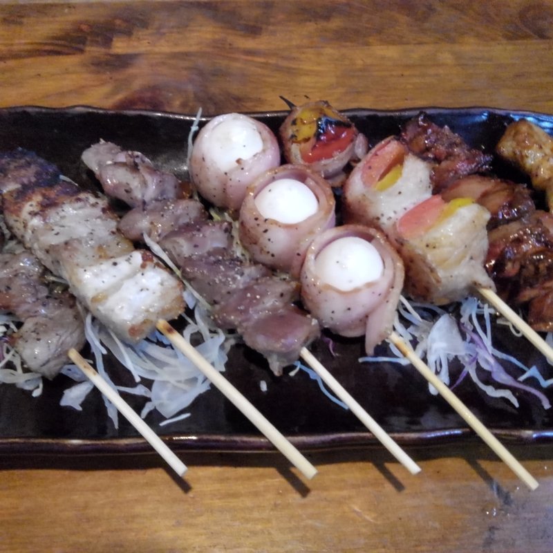 串焼き盛り合わせ(めとろ )