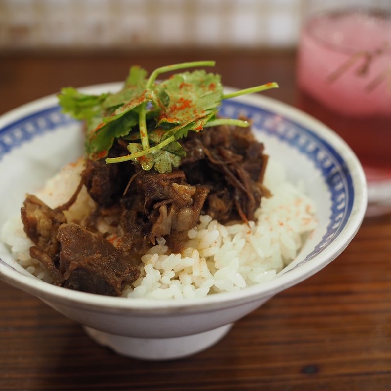 ルーロー飯(大衆食堂スタンド そのだ )