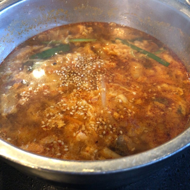 ユッケジャンクッパ定食(韓豚屋 浜松町店)