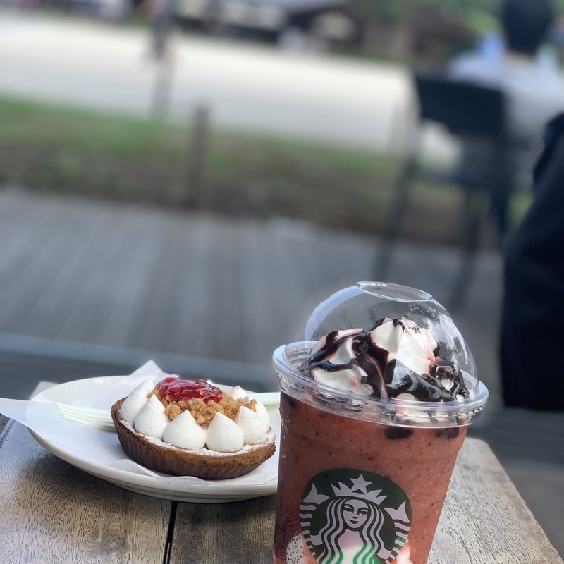 (スターバックスコーヒー 上野恩賜公園店)