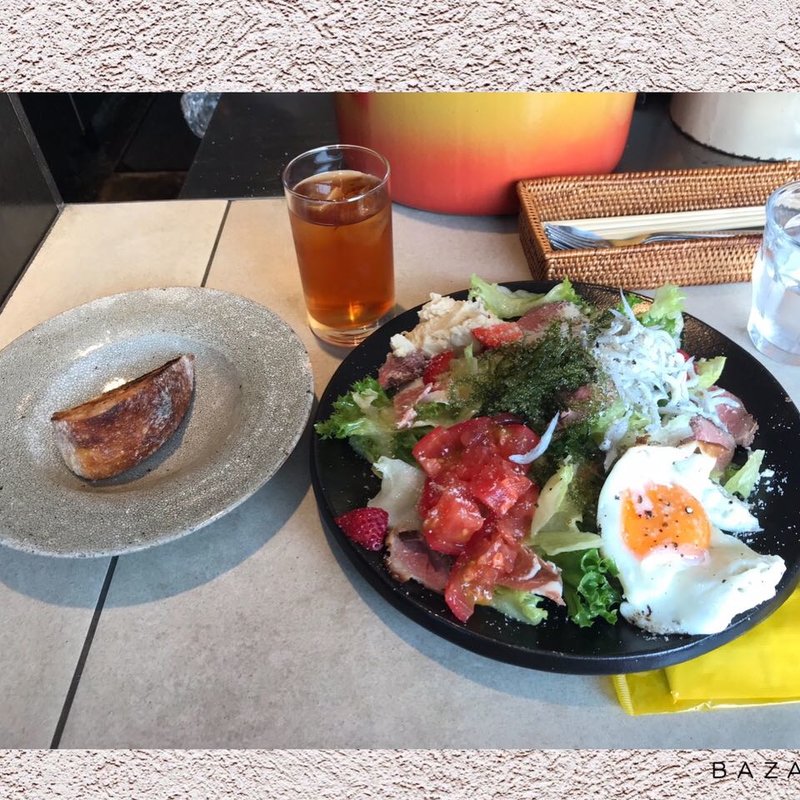 マルシェサラダ(トロワキュイ アサヌマ (TROIS CUIT ASANUMA))