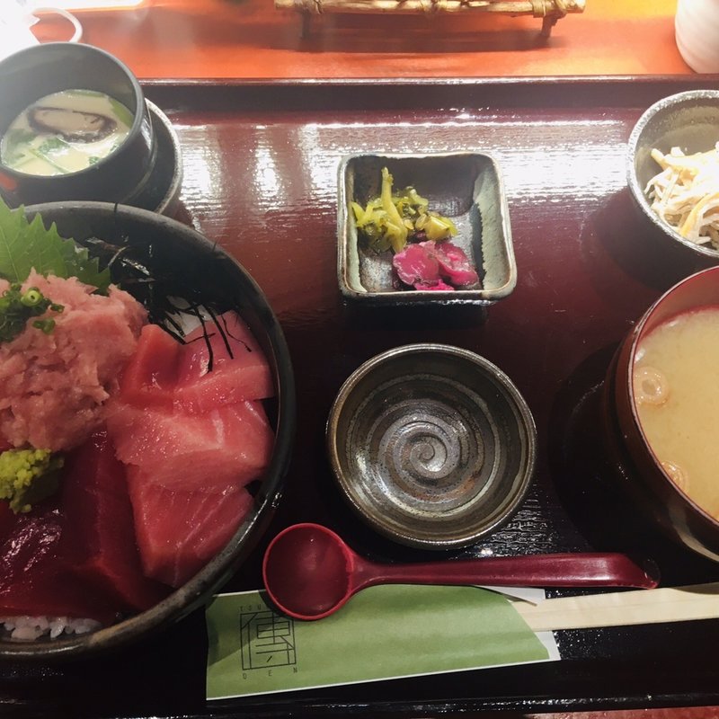 鮪三種盛り丼(傳 人形町店 )