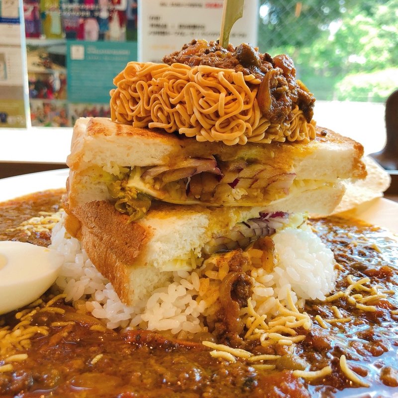 ボンベイサンドカレー+麺(ゴーダカフェ)