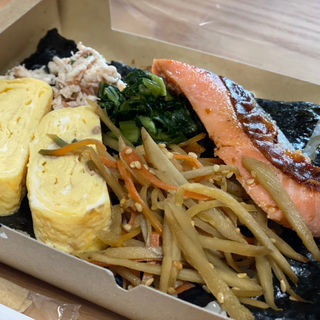 海苔弁(おむすび専門店 nodoka)