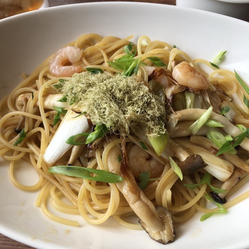 エビ・きのこ・とろろ昆布の醤油ソース(ジョリーパスタ　福岡中尾店)