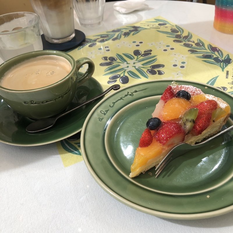 コーヒー(ア・ラ・カンパーニュ北千住店1F)