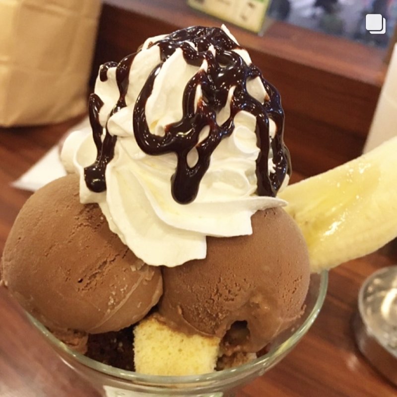 チョコバナナパフェ(ダッキーダック 新宿店)