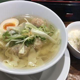 塩雲呑麺(香港雲呑専門店 賢記)