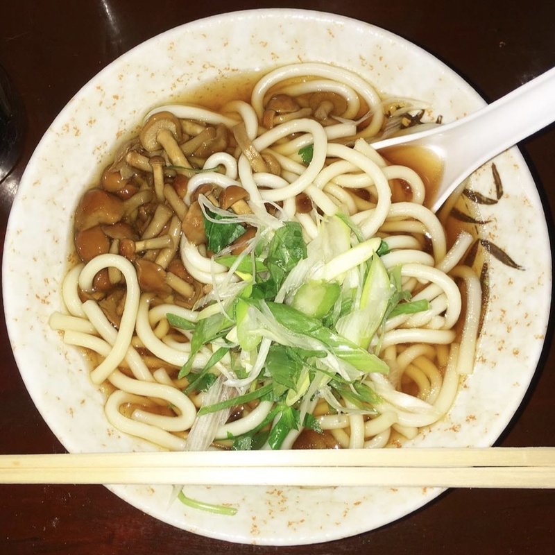 なめこうどん(肉そば・肉うどん 南天 本店)