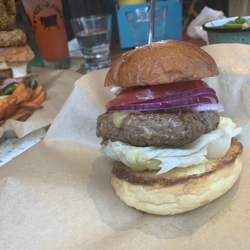 カウンティフェア(BAREBURGER 自由が丘店 （ベアバーガー）)