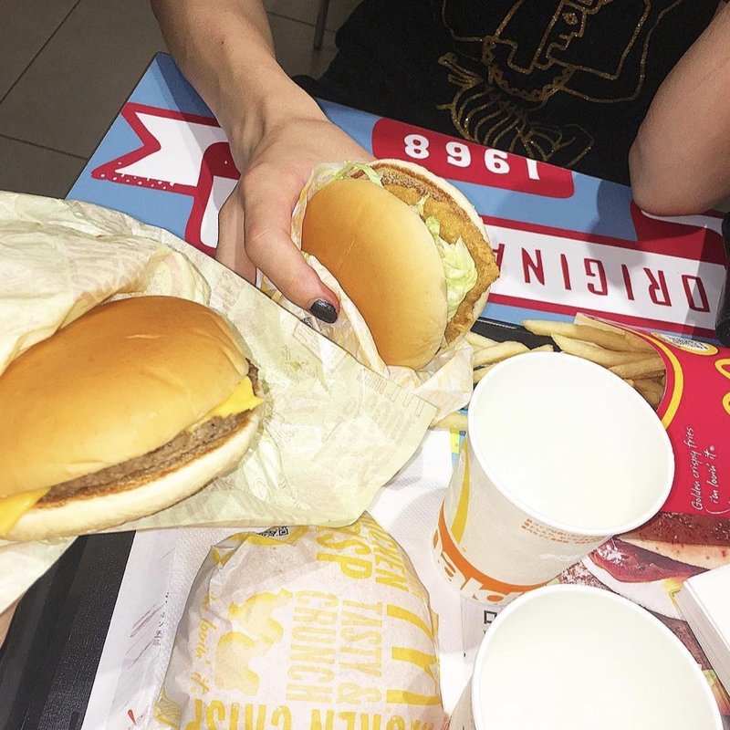 (マクドナルド 南新宿店)