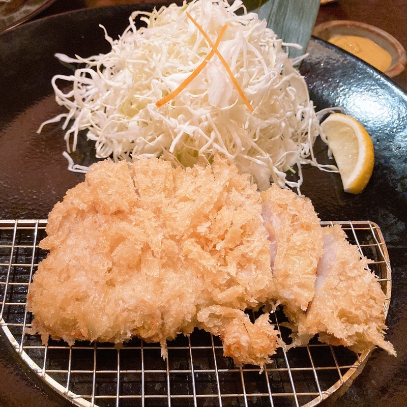 ロースかつ定食(神楽坂とんかつ あげづき)