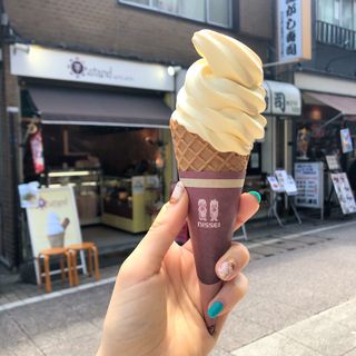 お芋ソフトクリーム(芋 stand BY ダンポテト)