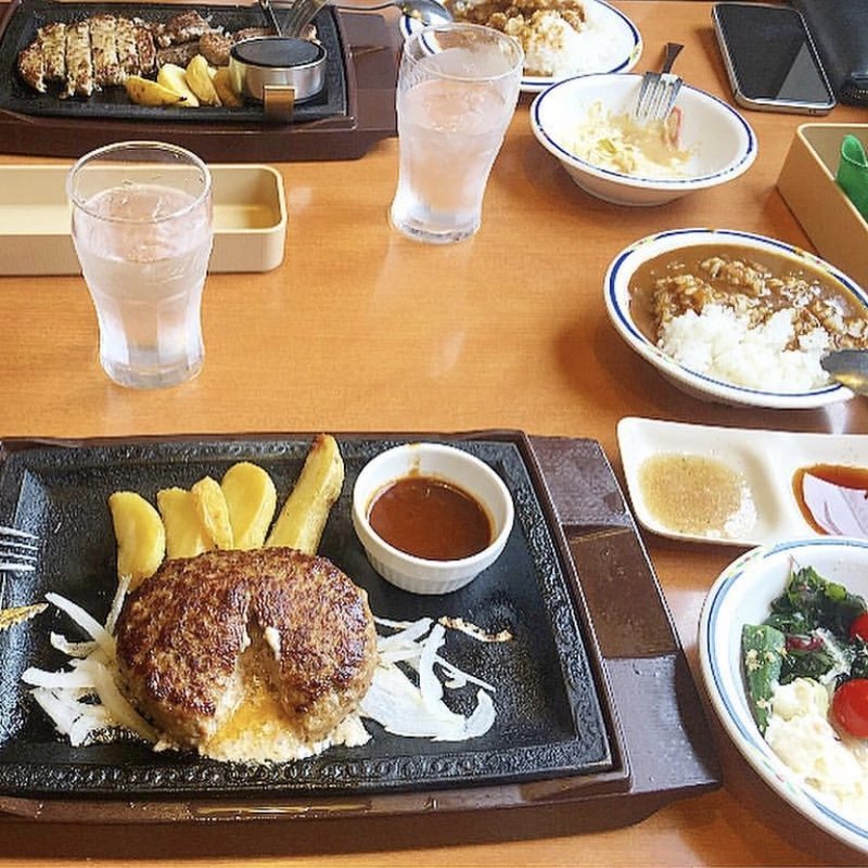 (ステーキガスト 栄鍛冶ヶ谷店)