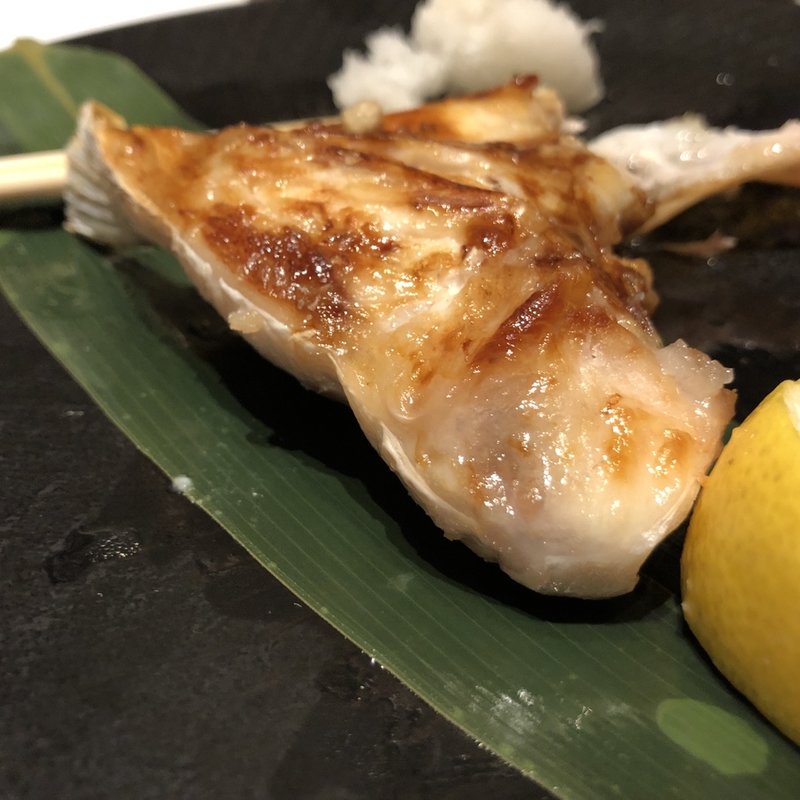 カンパチ塩焼き(海鮮個室DINING 淡路島と喰らえ)