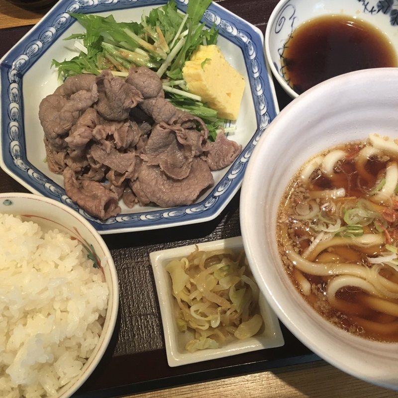 特選和牛のおろしポン酢定食(三冨魯久汁八 三越前)