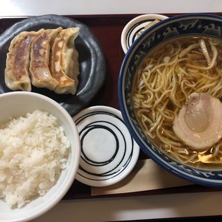 餃子定食(みきや)