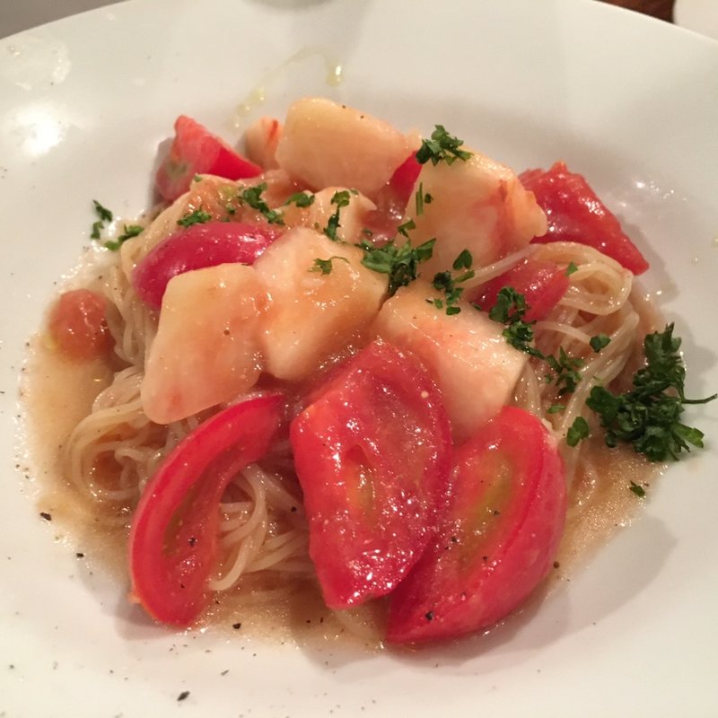 桃とトマトのカッペリーニ(キッチンバー トコトコ （Kitchen & bar TOCOTOCO）)