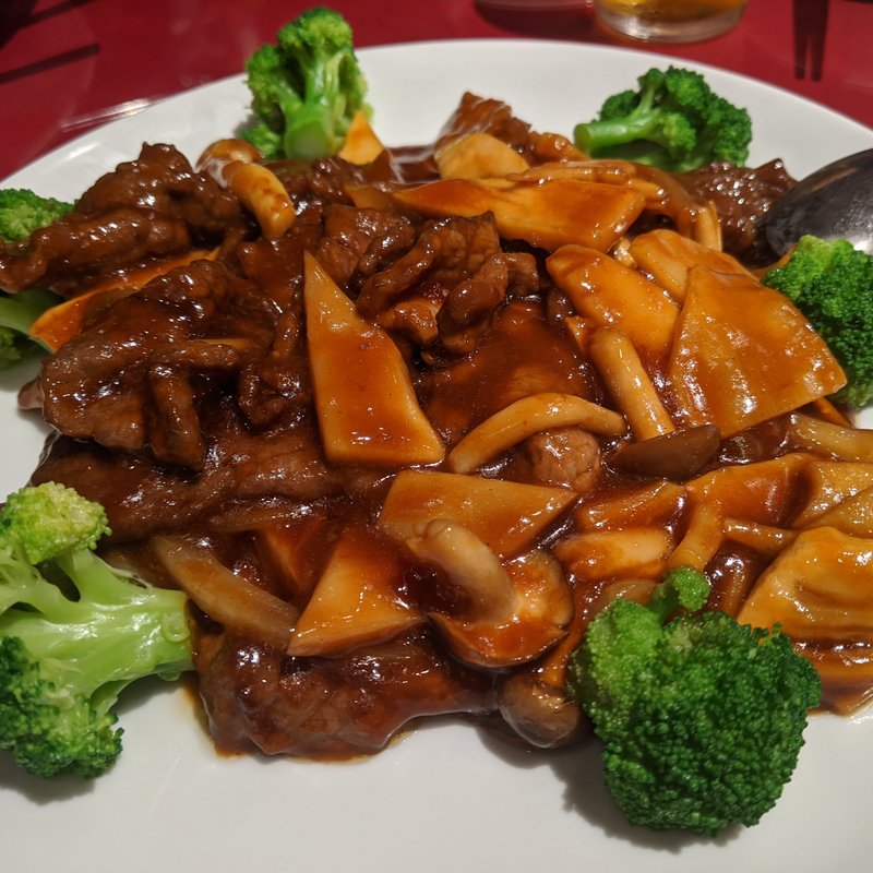 牛肉BBQソース炒め(四五六菜館(スウロサイカン) 新館)