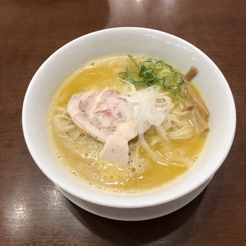 濃厚白湯塩(鶏そば から揚げ 専門店 らーめん風見鶏 西田辺)
