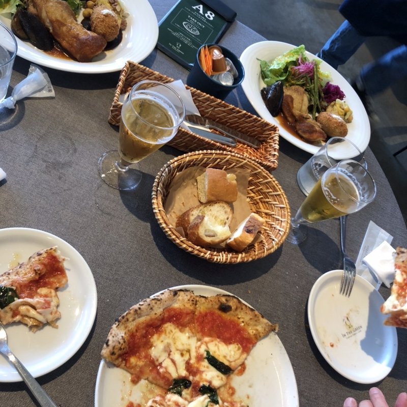 (IN THE GREEN GARDENS (インザグリーンガーデンズ）)