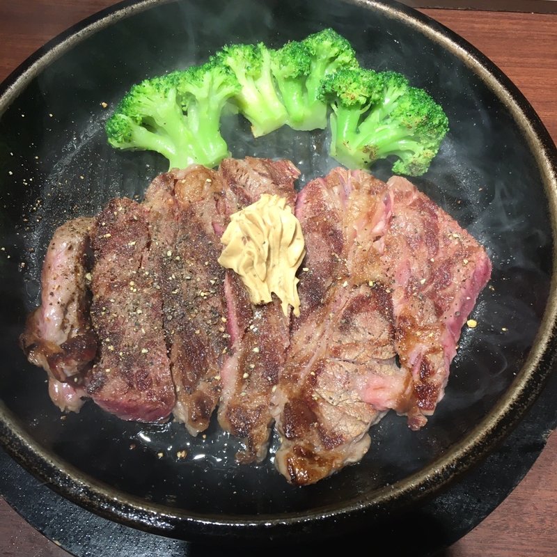 ワイルドステーキ200g(いきなりステーキ 六本木店)