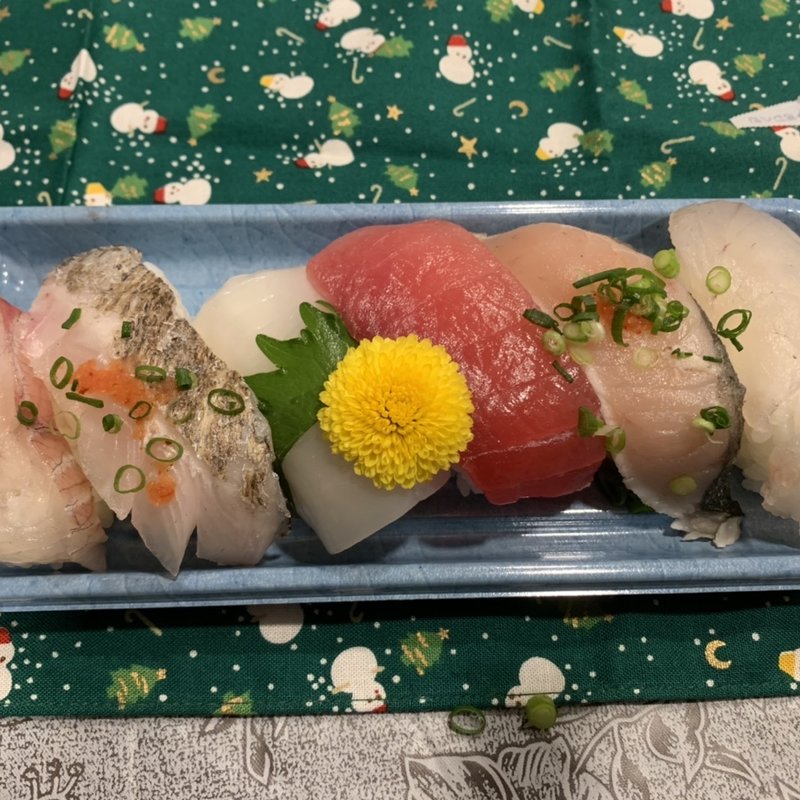 天然ねた6貫(魚屋のお惣菜魚の北辰 大井阪急店)