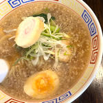 太麺背脂ラーメン