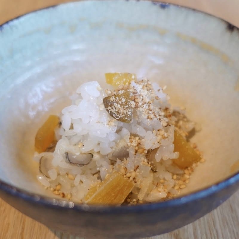 干し芋と牛蒡の飯蒸し(蕎麦Hajime)