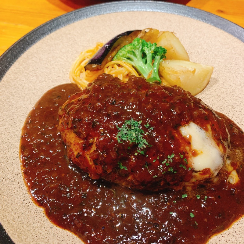 (山本のハンバーグ 六本松店)