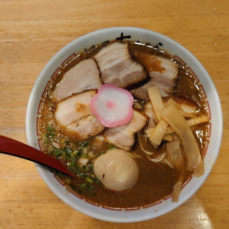 あがら豚骨中華そば(麺屋あがら)