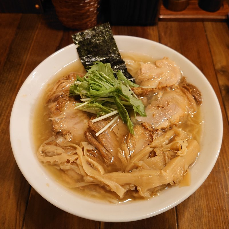 チャーシュー塩旨そば(武麗舞)