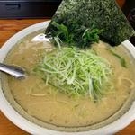ラーメン(カマリヤ大将)