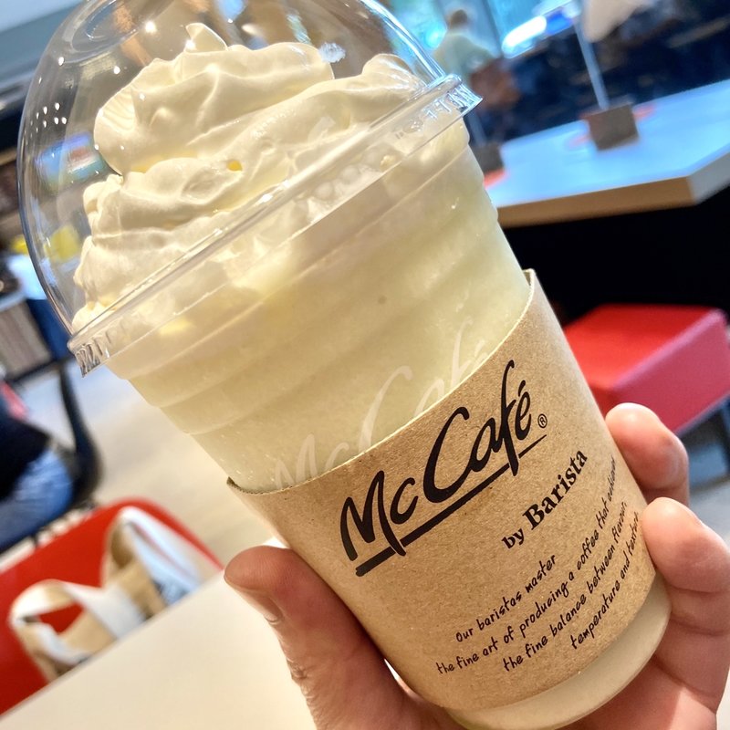 マスカットのクリーミーフラッペ　L(マクドナルド 六本木ヒルズ店)