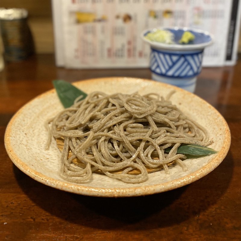伊吹そば「中太打ち」(蕎麦割烹 黒帯 （【旧店名】美食倶楽部 TANTAN坊）)