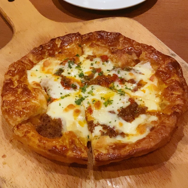 黒毛和牛のパイッツァ(ペスカ 心斎橋店)