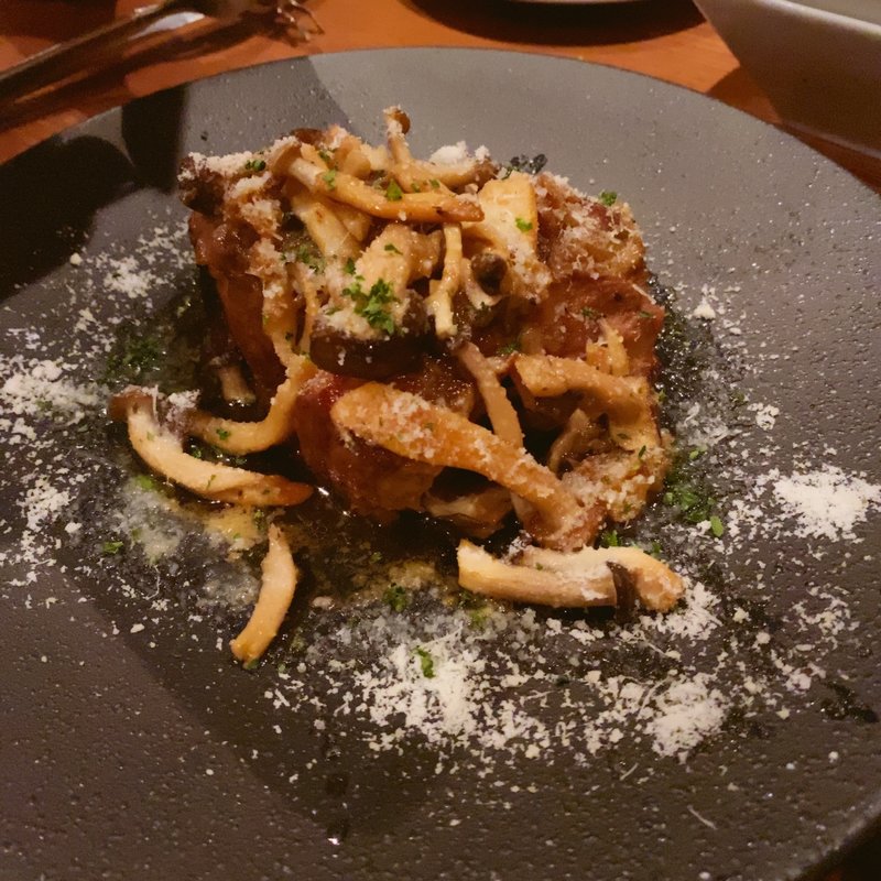 三元豚バラ肉のナポリ風煮込み(ペスカ 心斎橋店)