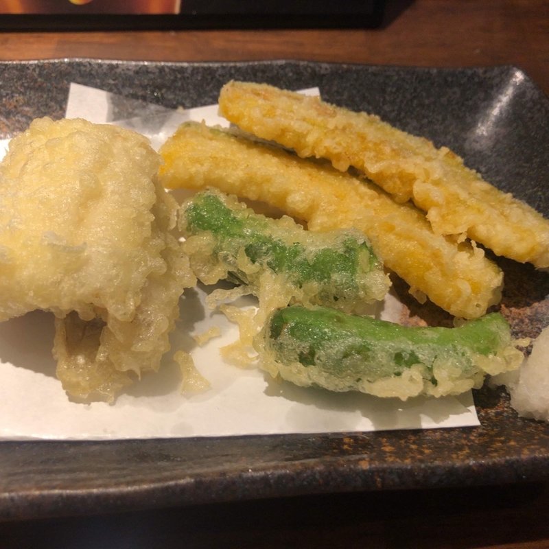 鱧天ぷら(立呑み 魚椿 柳橋店)