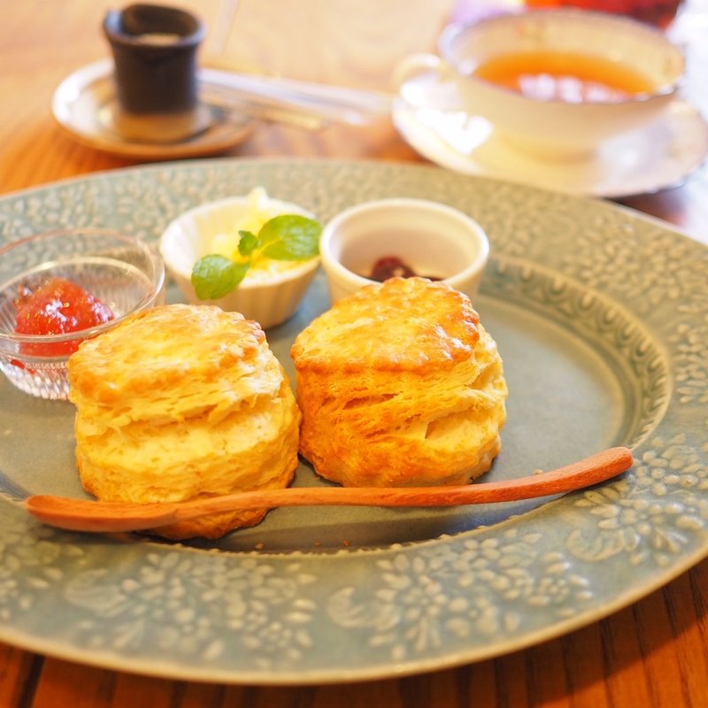 クリームティープレート(スコーン、ジャム、ドリンクのセット)(星子スコーン (毎月25日から5日のみ営業/31は休み))